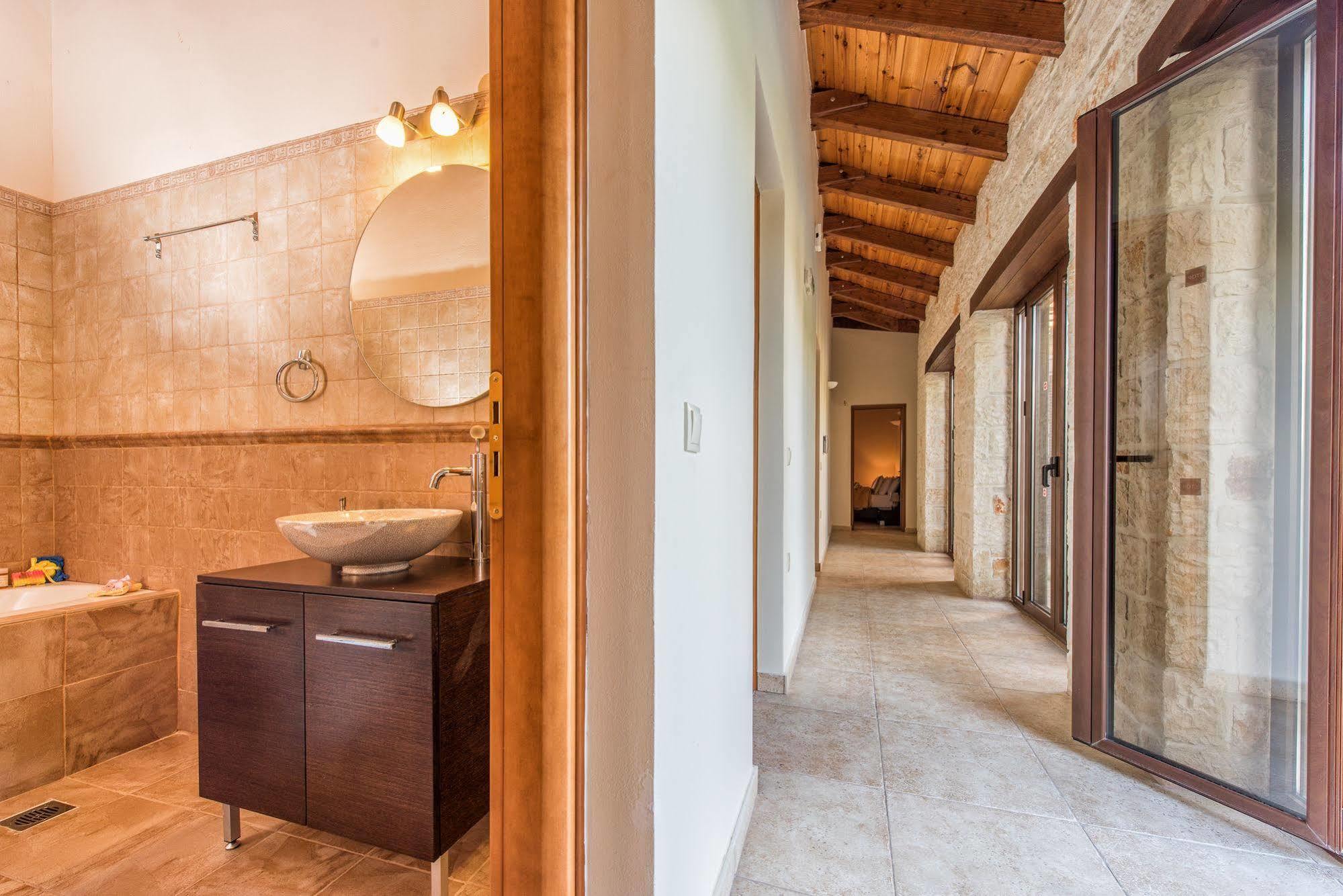 Astarte Villas - Kyveli Villa Vanato Exterior photo